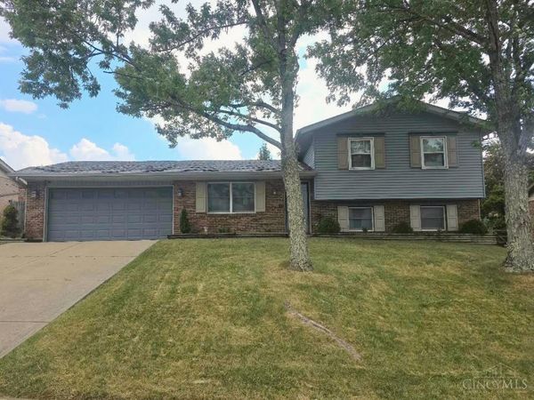 2821 E Turtle Creek Drive, Fairfield, OH 45014