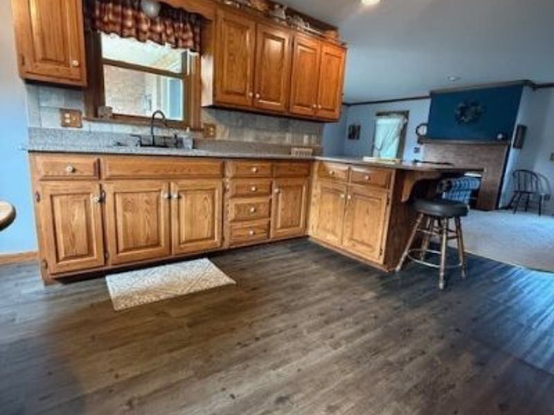 127 Northwood Drive, Dover, OH 44622 Photo 9