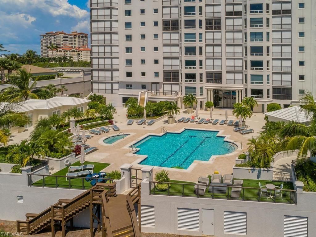 8473 Bay Colony Dr, Unit 304, Naples, FL 34108 Photo