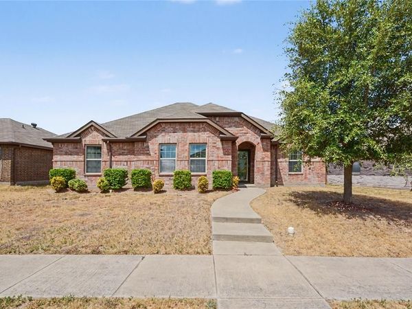 2126 Fair Weather Drive, Lancaster, TX 75146