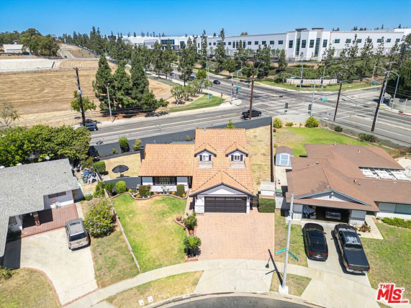 1293 E Bankers Drive, Carson, CA 90746 Main Photo