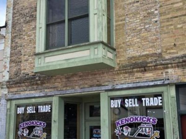173 E Chestnut STREET #175, Burlington, WI 53105