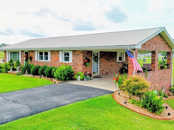 165 Unaka Drive, Mosheim, TN 37818