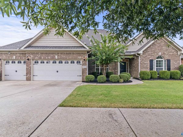 104 Greythorne Drive, Madison, AL 35758