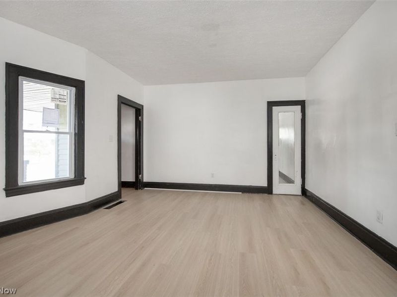 3692 E 146th Street, Cleveland, OH 44120 Photo 2