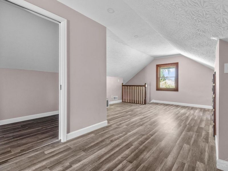 7227 Plainfield Road, Deer Park, OH 45236 Photo 11