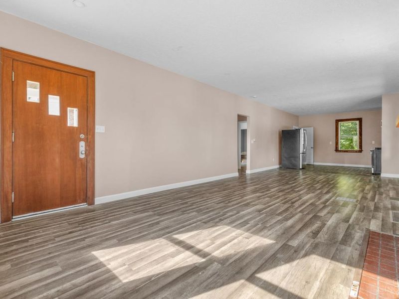 7227 Plainfield Road, Deer Park, OH 45236 Photo 3