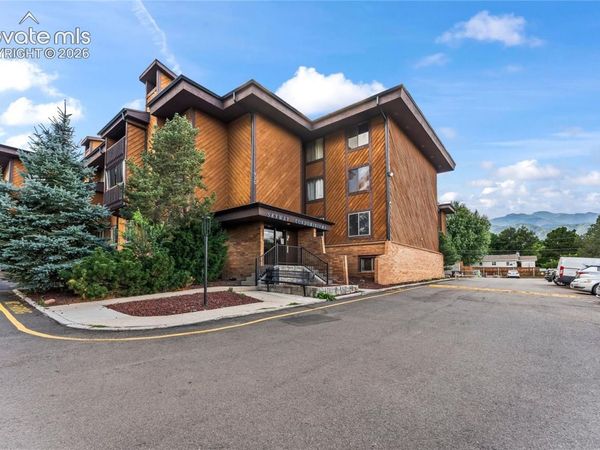 935 Saturn Drive, Unit 203, Colorado Springs, CO 80905