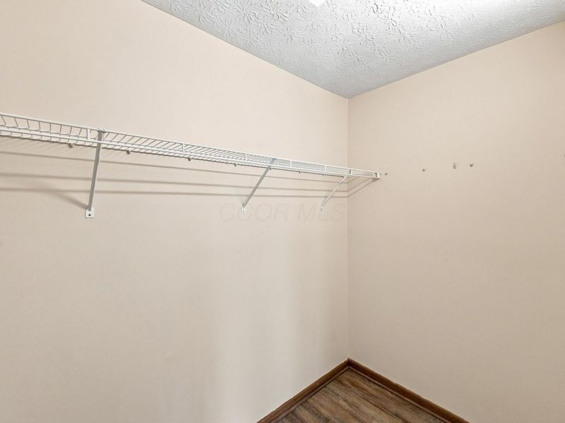 1460 October Ridge Court, Columbus, OH 43223 Photo 20