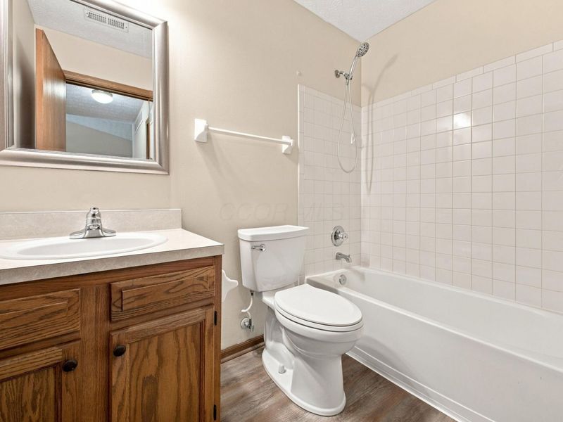 1460 October Ridge Court, Columbus, OH 43223 Photo 22