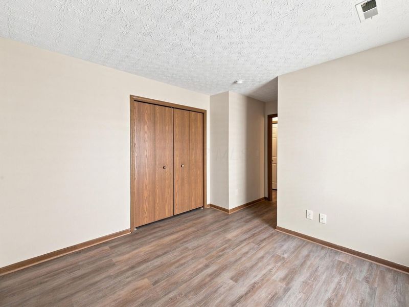 1460 October Ridge Court, Columbus, OH 43223 Photo 25