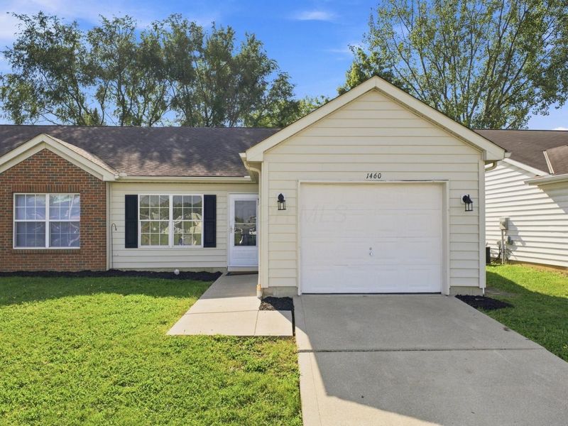 1460 October Ridge Court, Columbus, OH 43223 Photo 3