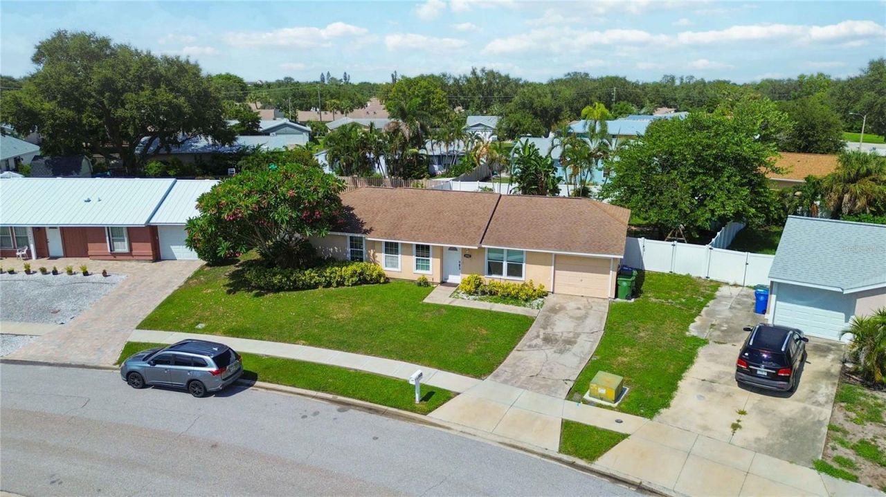6402 34th Avenue W, Bradenton, FL 34209 Photo