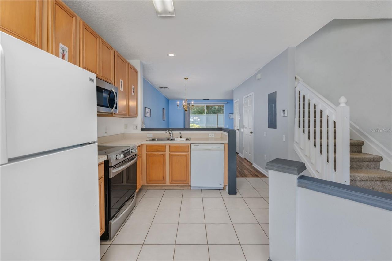923 Vineland Place , Lake Mary, FL 32746 Photo
