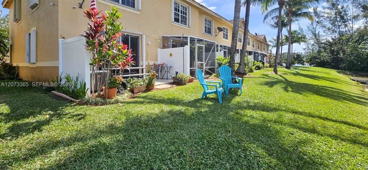 4135 Crystal Lake Dr, Deerfield Beach, FL 33064 Photo