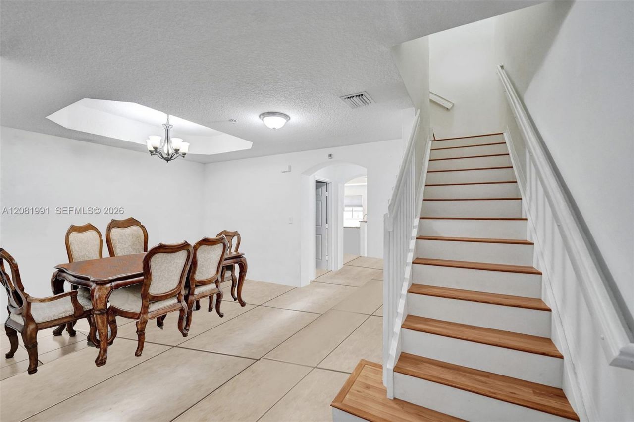953 SW 143rd Ave , Pembroke Pines, FL 33027 Photo