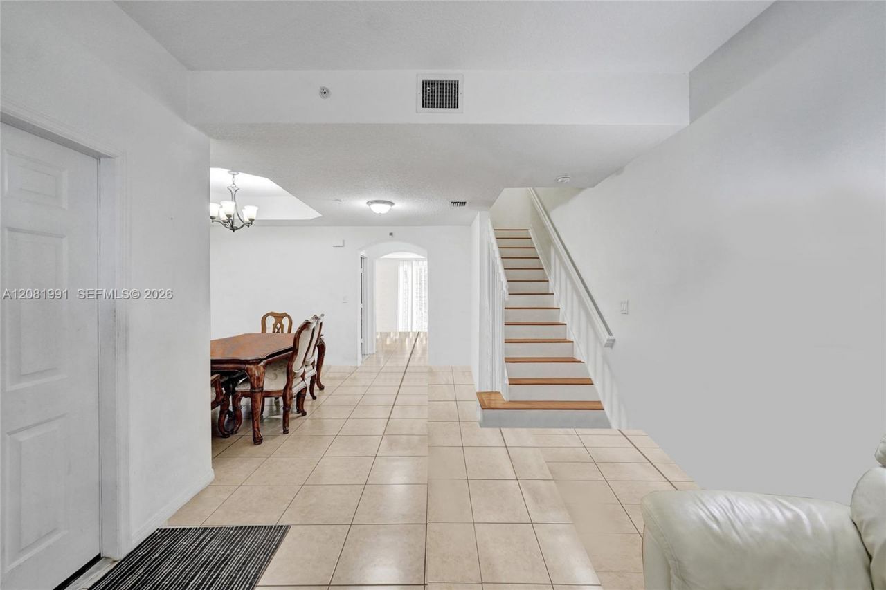 953 SW 143rd Ave , Pembroke Pines, FL 33027 Photo