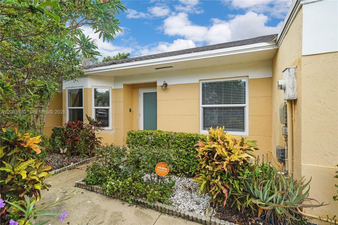 9834 SW 222nd St , Cutler Bay, FL 33190 Photo
