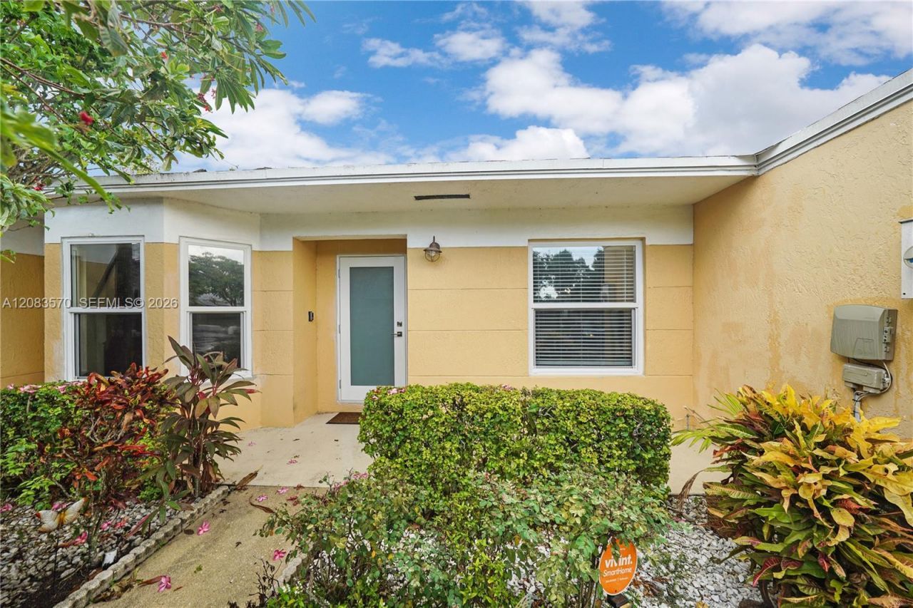 9834 SW 222nd St , Cutler Bay, FL 33190 Photo