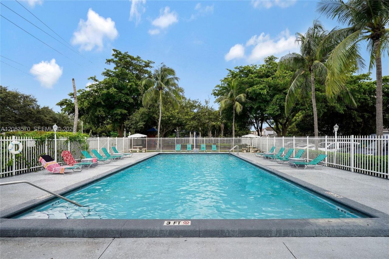 9834 SW 222nd St , Cutler Bay, FL 33190 Photo