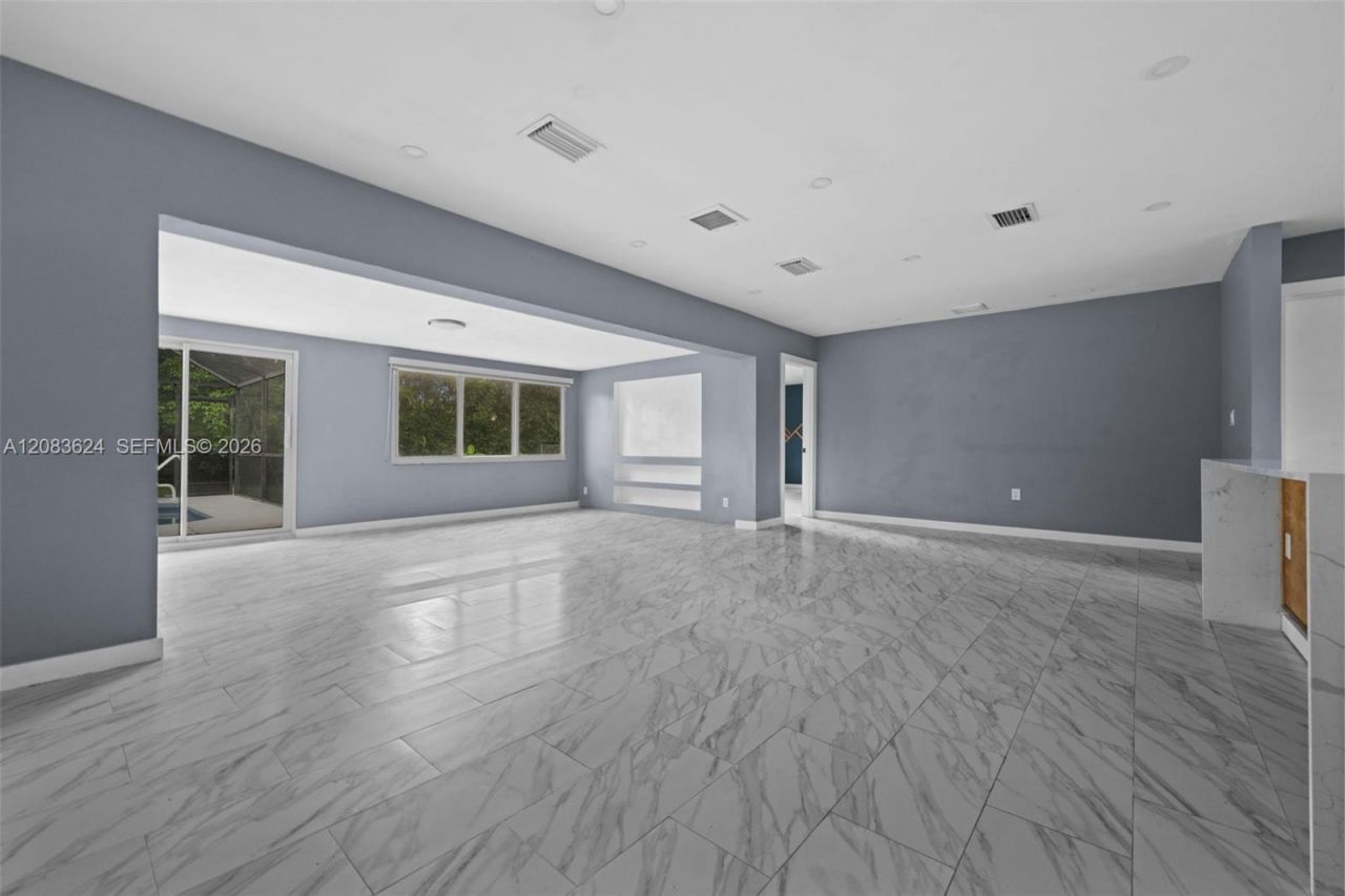 5212 Santa Rosa Ct , Cape Coral, FL 33904 Photo