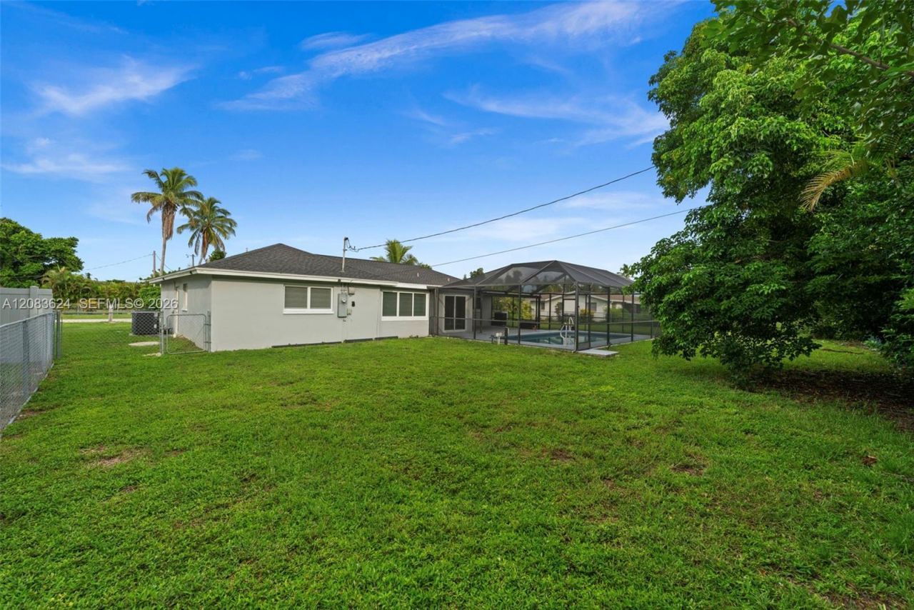 5212 Santa Rosa Ct , Cape Coral, FL 33904 Photo