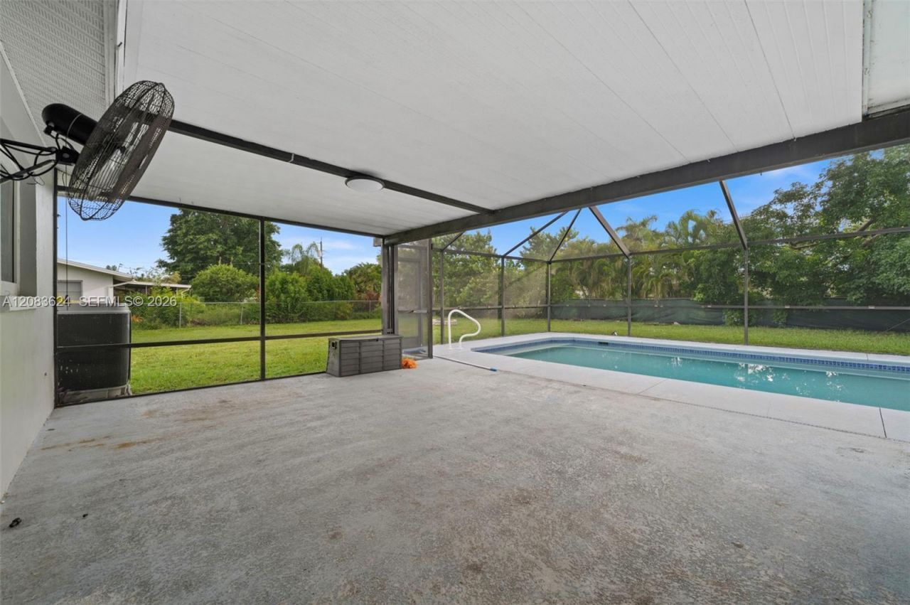 5212 Santa Rosa Ct , Cape Coral, FL 33904 Photo