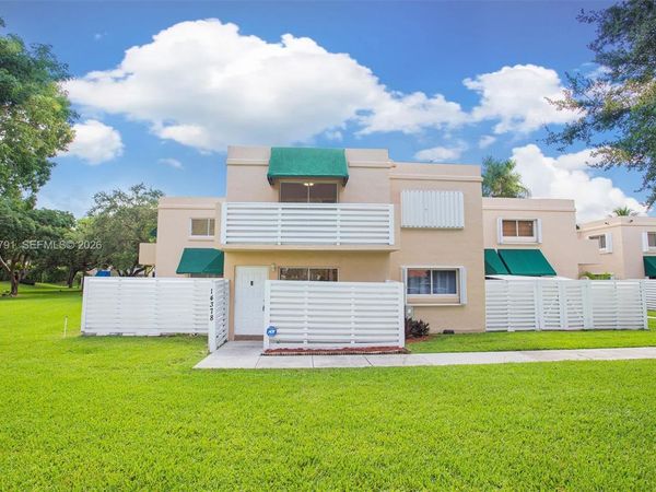 14378 SW 96th Ter , Miami, FL 33186