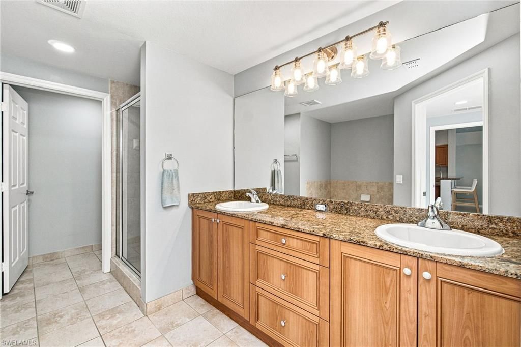 20131 Estero Gardens Cir , Unit 207, Estero, FL 33928 Photo