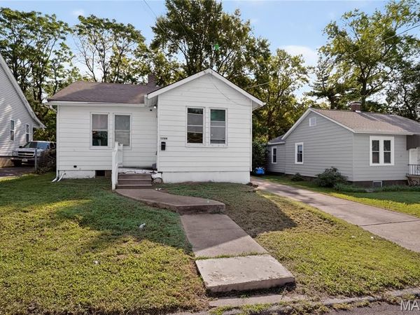 2344 Burns Avenue , St Louis, MO 63114