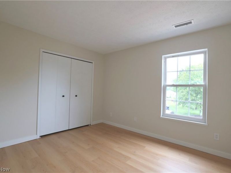 9995 Independence Drive, Unit 8B, North Royalton, OH 44133 Photo 11