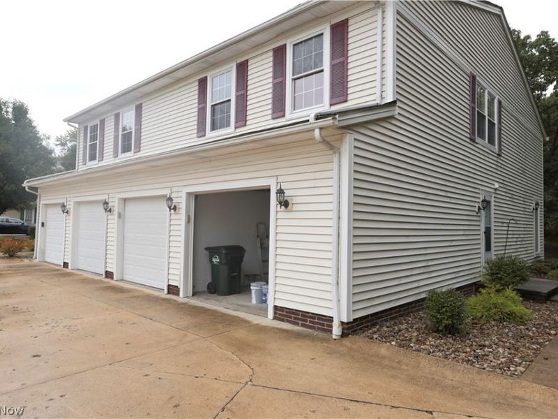 9995 Independence Drive, Unit 8B, North Royalton, OH 44133 Photo 14