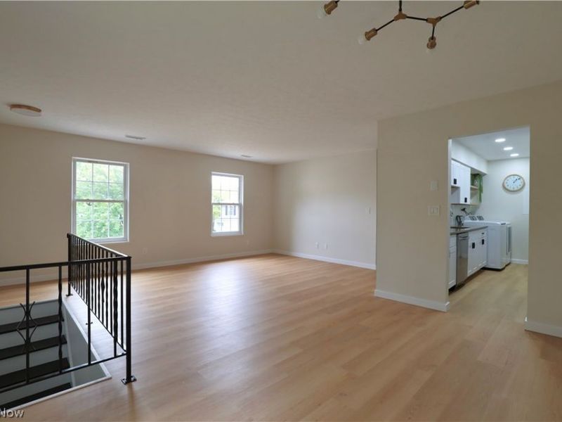 9995 Independence Drive, Unit 8B, North Royalton, OH 44133 Photo 2