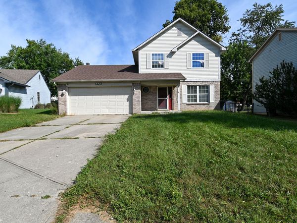 1674 Park Hill Drive, Indianapolis, IN 46229