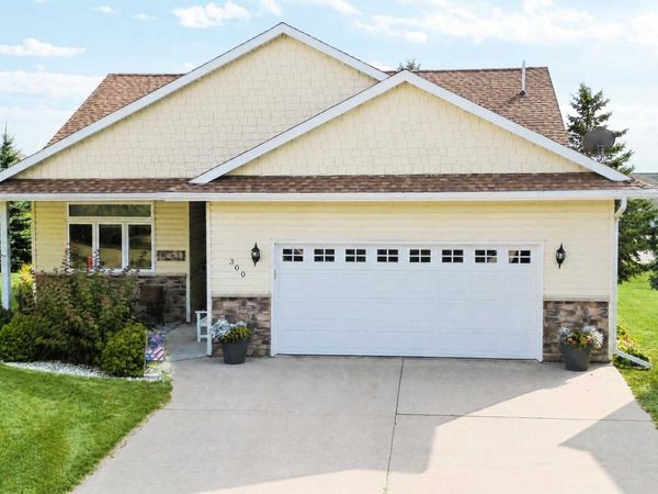 300 Ashley Court , Alexandria, MN 56308
