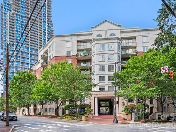 300 W 5th Street, Unit 535, Charlotte, NC 28202