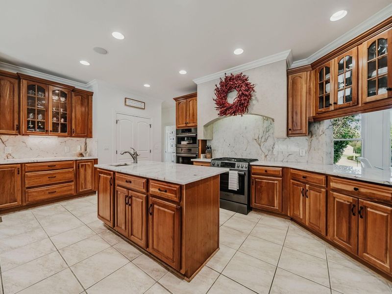 6430 Irish Hills Drive, Delaware, OH 43015 Photo 3