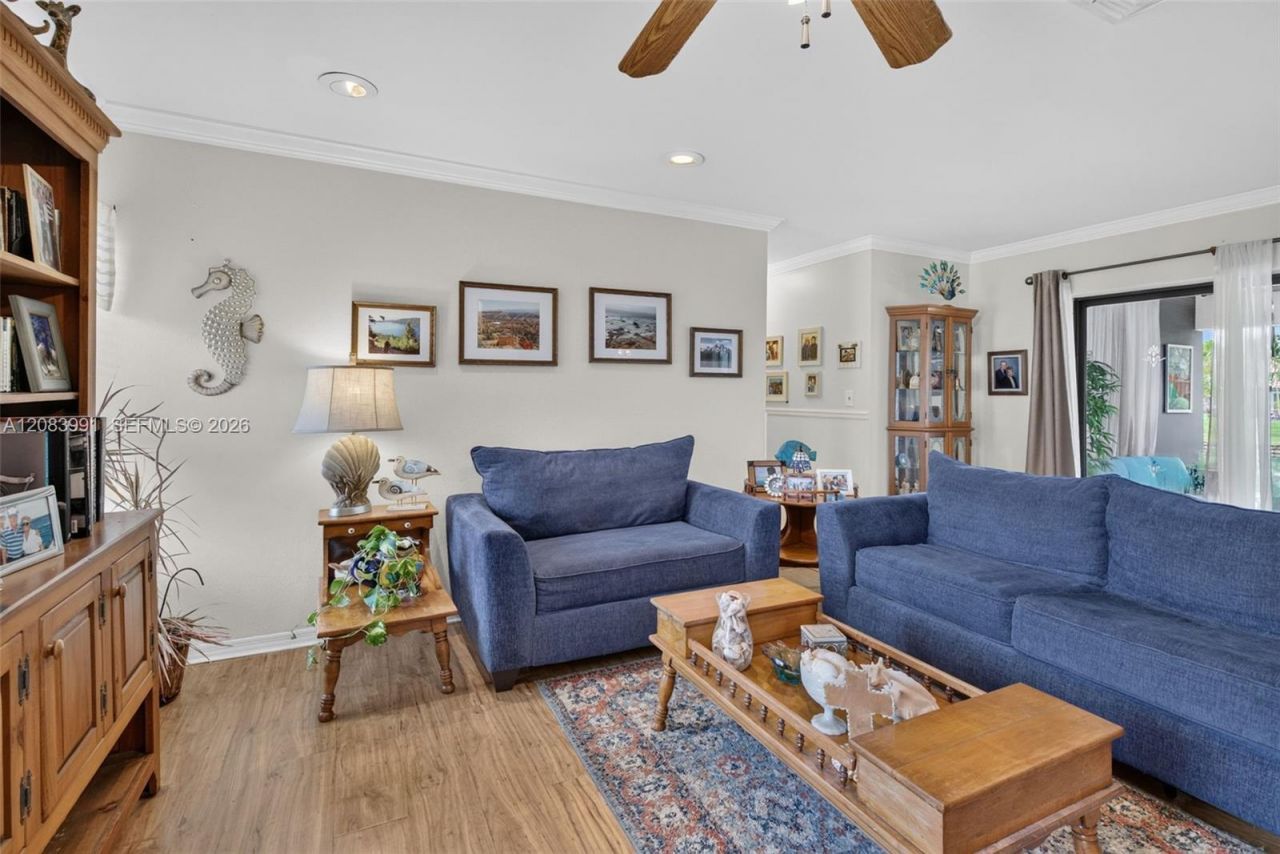 9880 SW 1st St, Plantation, FL 33324 Photo