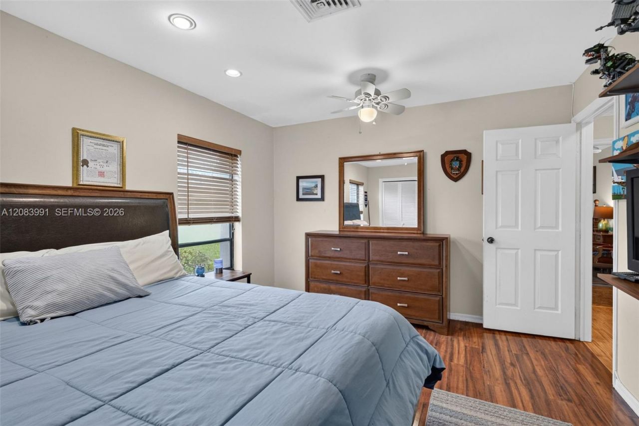 9880 SW 1st St, Plantation, FL 33324 Photo