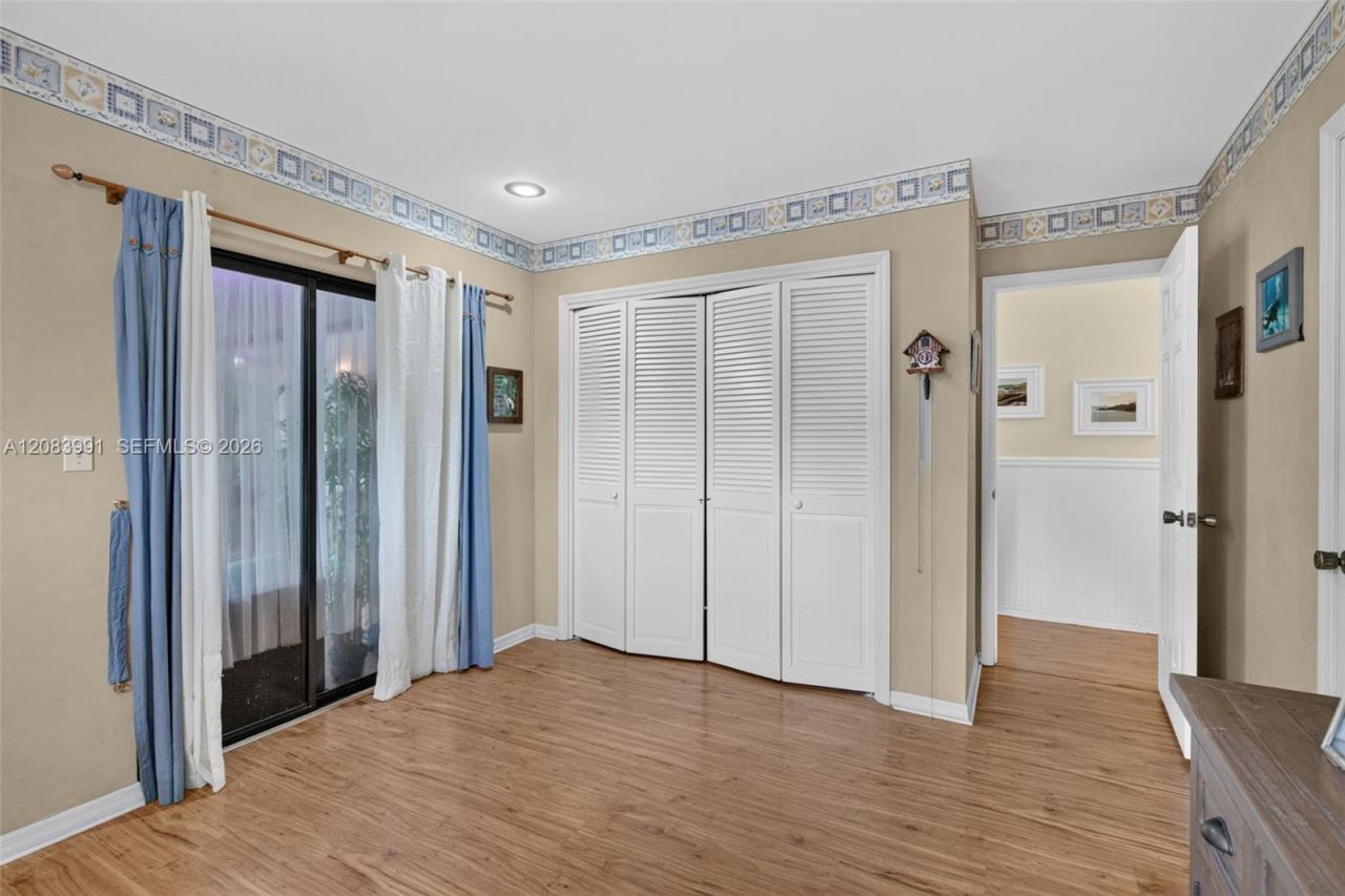 9880 SW 1st St, Plantation, FL 33324 Photo