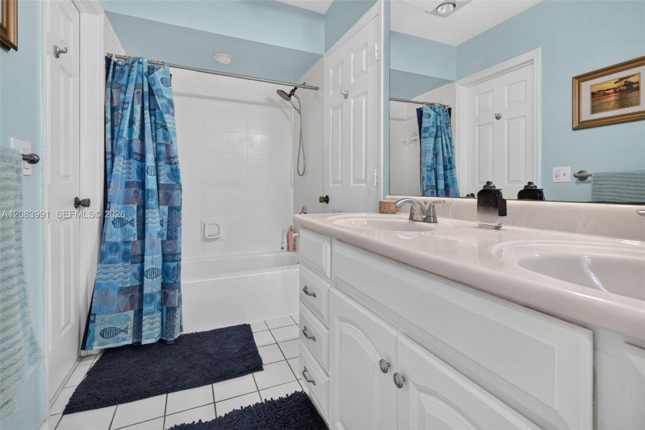 9880 SW 1st St, Plantation, FL 33324 Photo