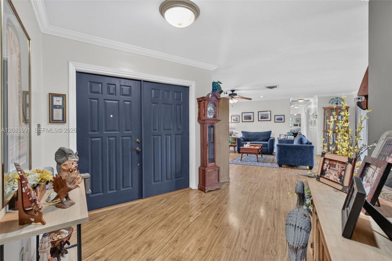 9880 SW 1st St, Plantation, FL 33324 Photo