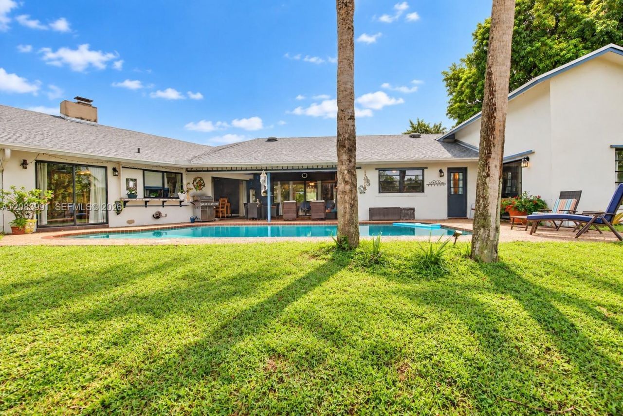 9880 SW 1st St, Plantation, FL 33324 Photo