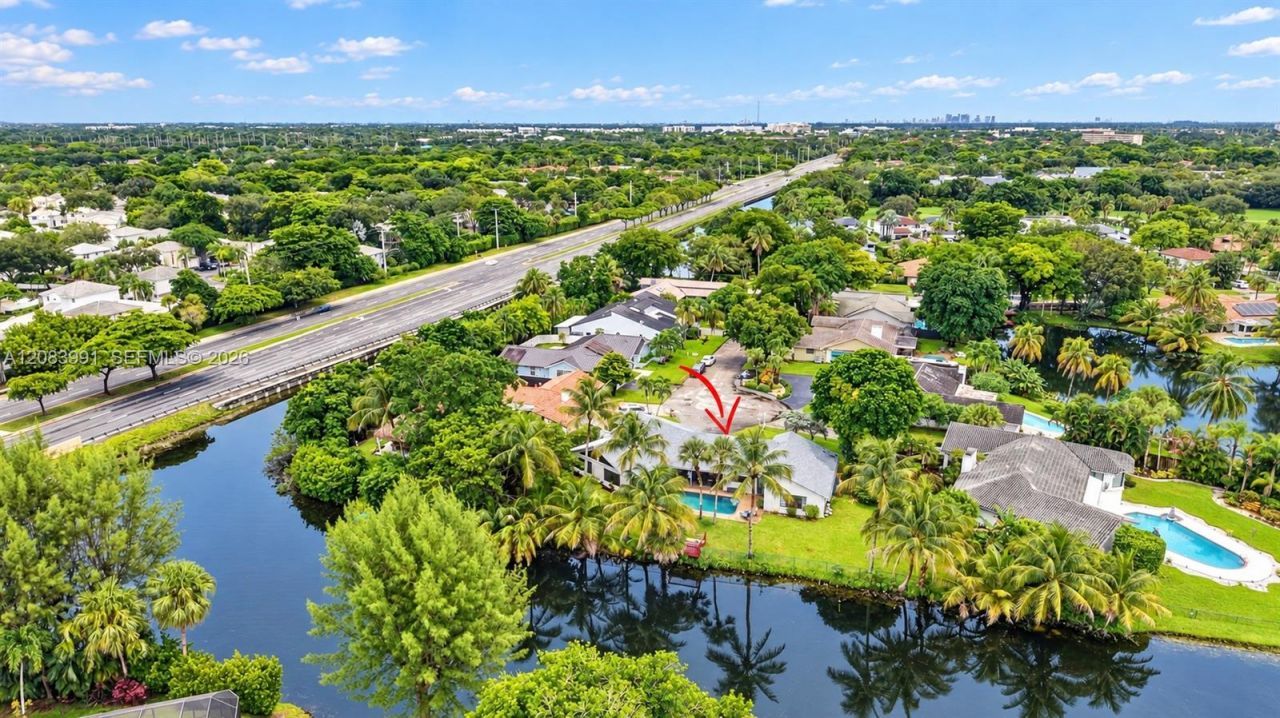 9880 SW 1st St, Plantation, FL 33324 Photo