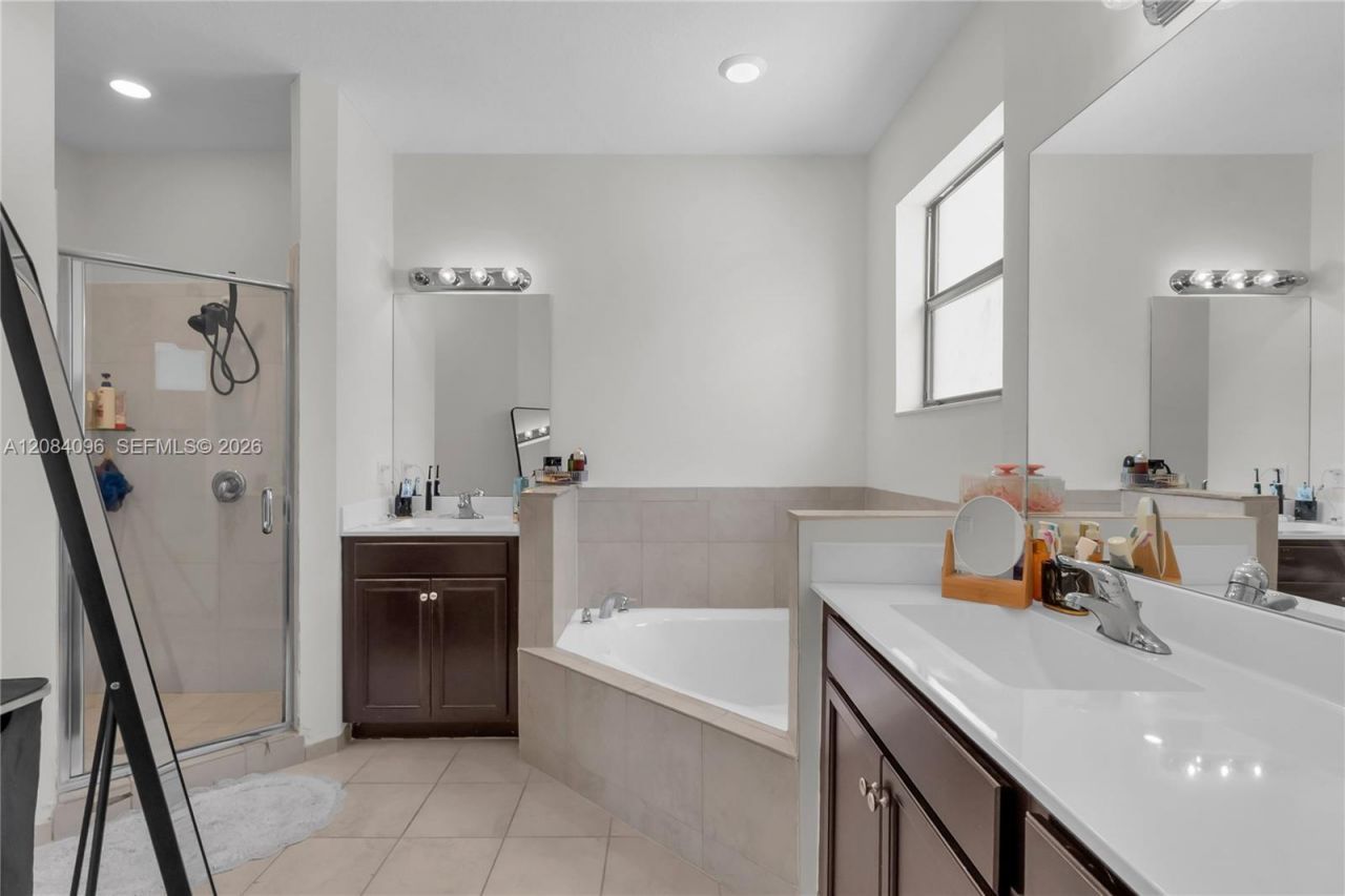 133 NE 25th Ter , Homestead, FL 33033 Photo