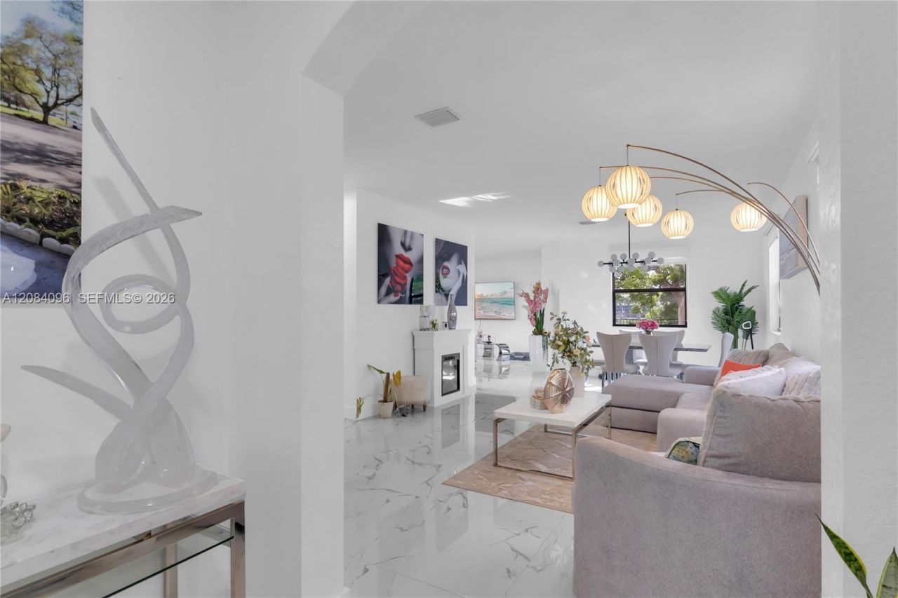 133 NE 25th Ter , Homestead, FL 33033 Photo