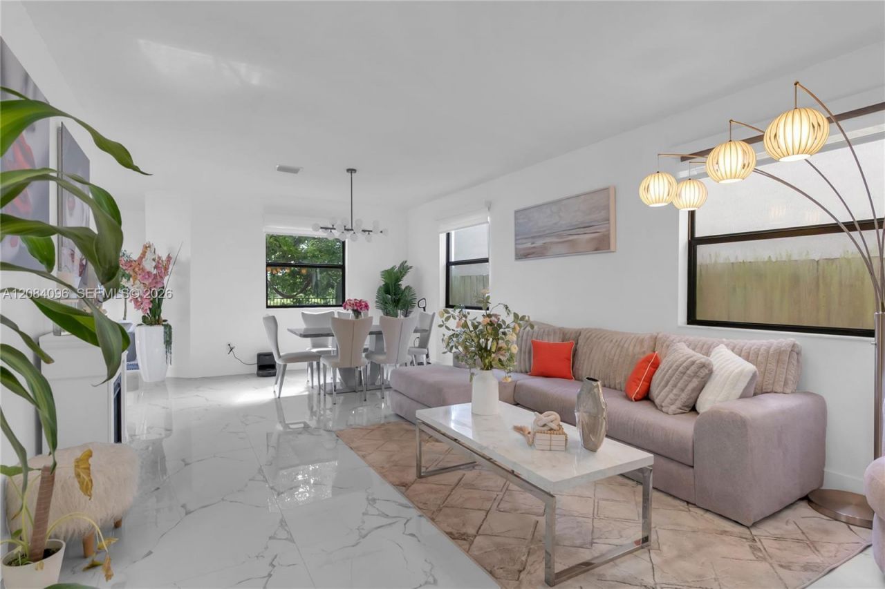 133 NE 25th Ter , Homestead, FL 33033 Photo