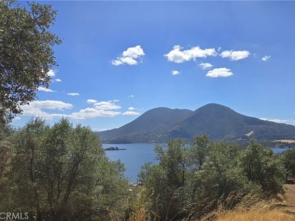 9500 Glenhaven Drive, Glenhaven, CA 95443