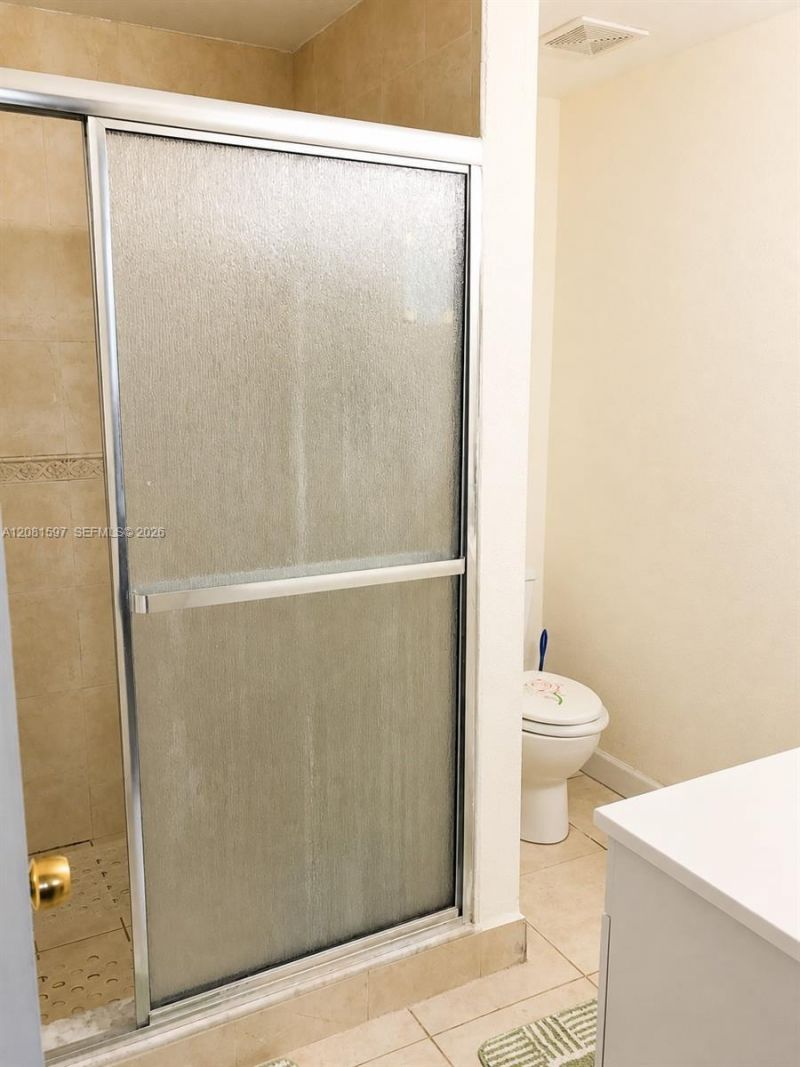 10090 NW 80th Ct , Unit 1561, Hialeah Gardens, FL 33016 Photo