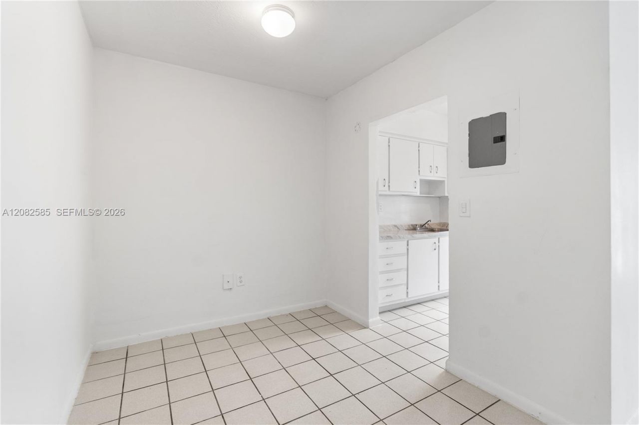 12655 NE 16th Ave, Unit 16, North Miami, FL 33161 Photo